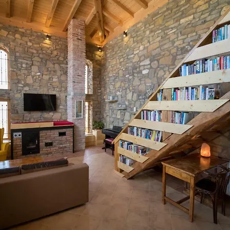 Gasthuis Epochs Since 1871 Lyaskovets