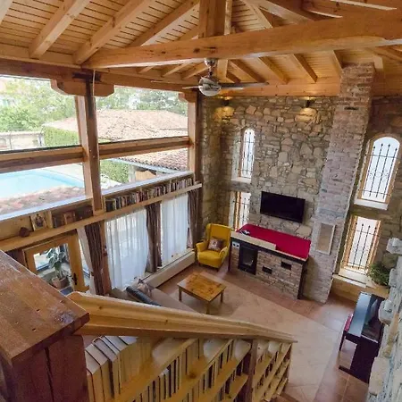 Epochs Since 1871 4* Lyaskovets