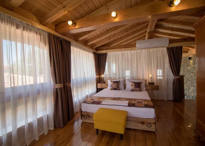 Epochs Since 1871 Gasthuis Lyaskovets